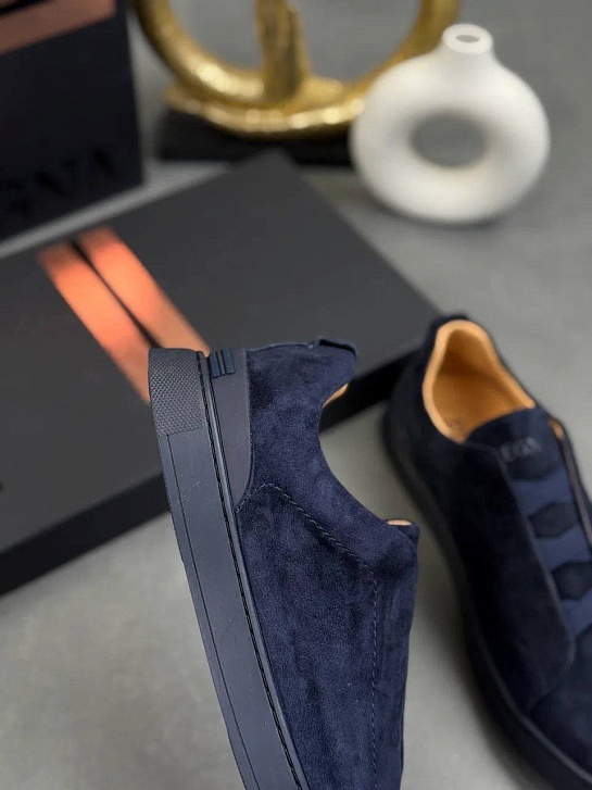 Замшевые кроссовки Zegna Triple Stitch