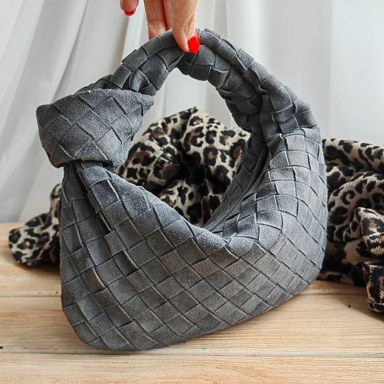 Женская замшевая сумка  Bottega Veneta Jodie Teen Intrecciato 35x23 см (5 расцветок)