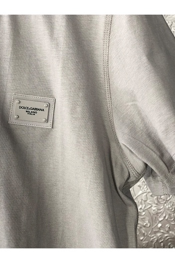 Серая мужская футболка Dolce & Gabbana logo-plaque   