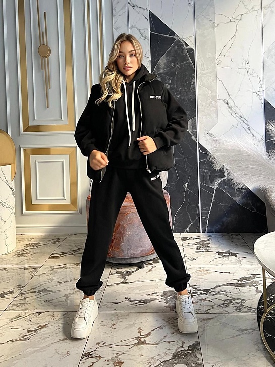 Женский чёрный костюм тройка MIU MIU