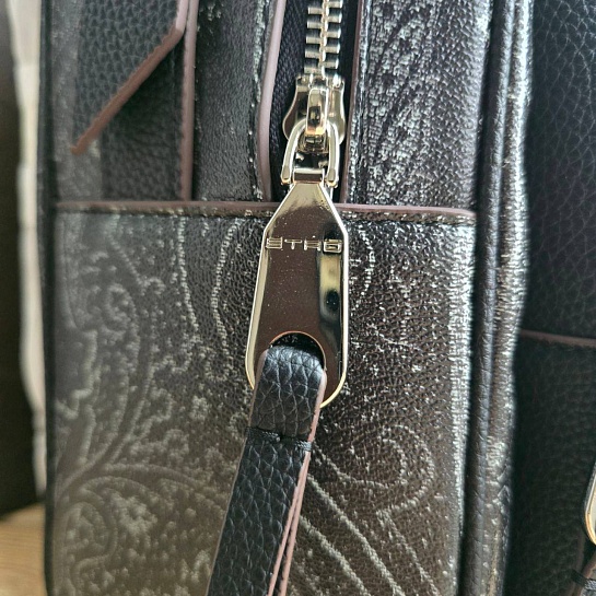 Кожаный рюкзак Etro с узором плейсли 30x24 см