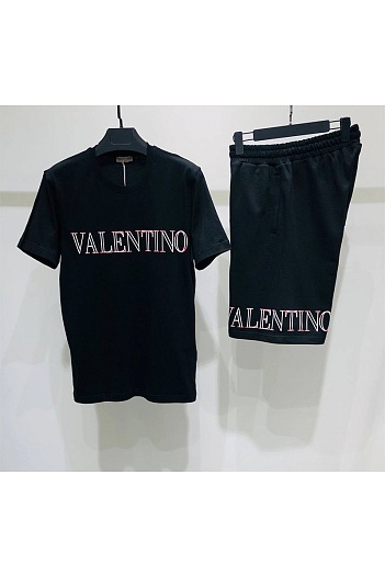 Мужская чёрная футболка Valentino   