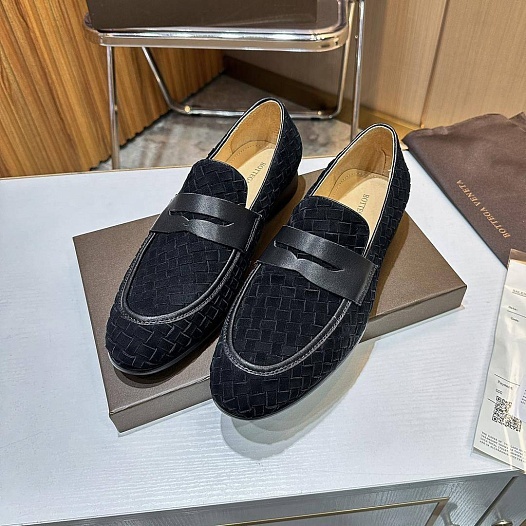 Мужские замшевые лоферы Bottega Veneta Intrecciato - Black   