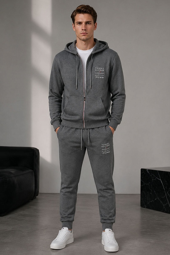 Спортивный костюм серого цвета Tommy Hilfiger