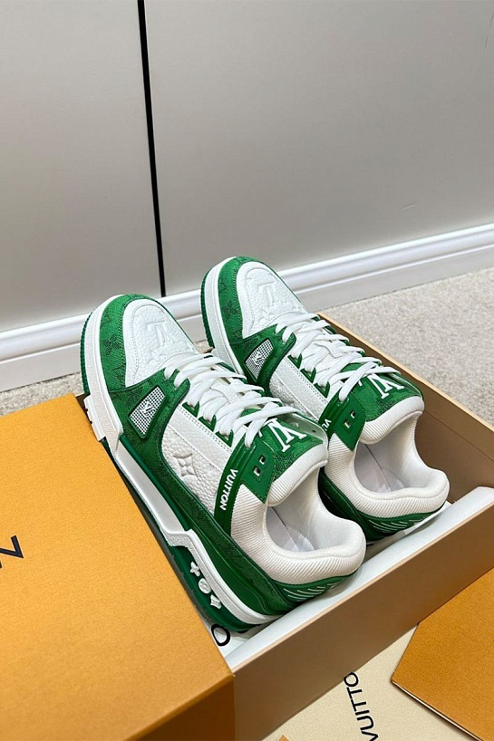 Кожаные кроссовки Louis Vuitton Trainer Monogram - White / Green