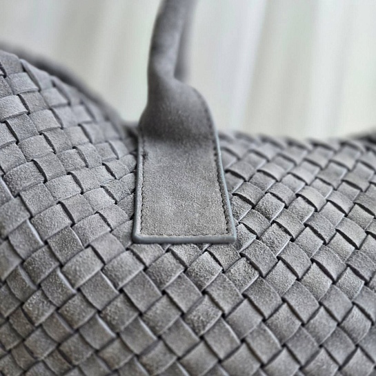 Замшевая сумка Bottega Veneta Cabat 40x28 см - Grey