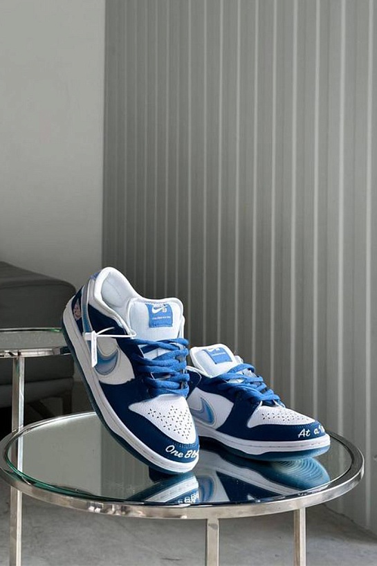 Кроссовки Nike SB Dunk Low "Born x Raised"