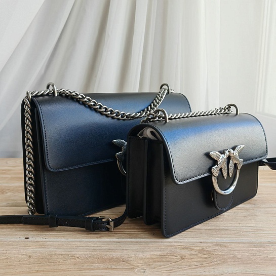 Женская сумка Classic Love Bag 21x12 см - Black