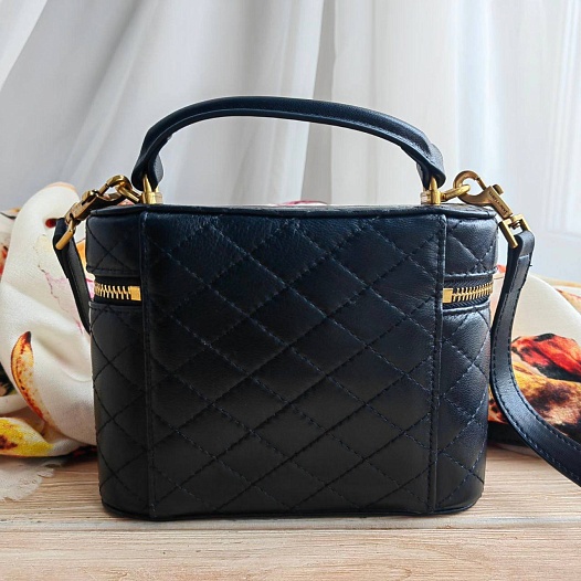 Кожаная косметичка Yves Saint Laurent Gaby Vanity 15x13 см   