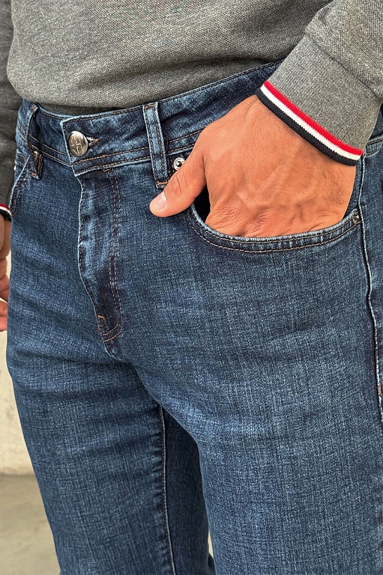 Мужские синие джинсы Emporio Armani