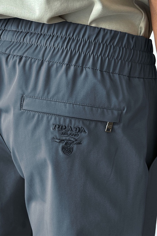 Мужские штаны Prada серого цвета