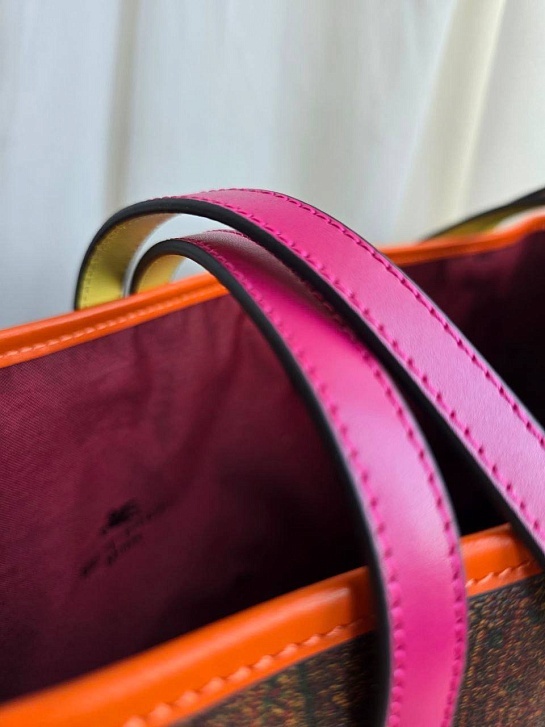 Кожаная сумка Etro с узором пейсли 37x28 см