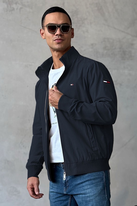 Ветровка тёмно-синего цвета Tommy Hilfiger logo-embroidered