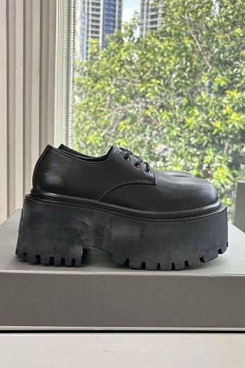 Женские кожаные ботинки Balenciaga Strike Platform Derby premium   