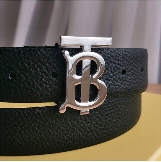 Кожаный ремень Burberry TB logo