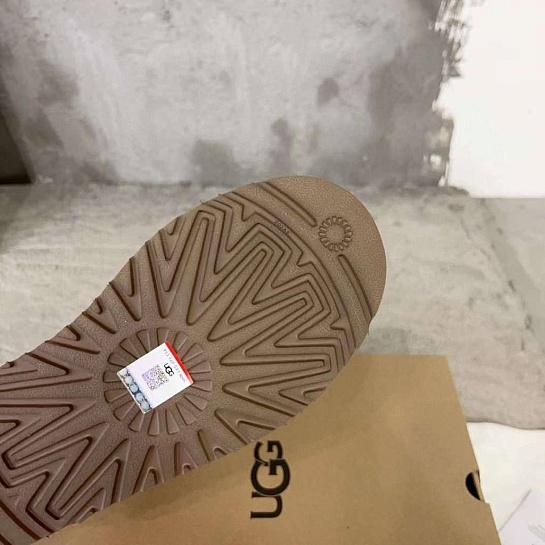 Женские ботинки UGG Deeper - Brown