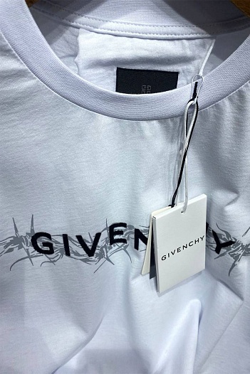 Белая оверсайз футболка Givenchy Barbed Wire-print   