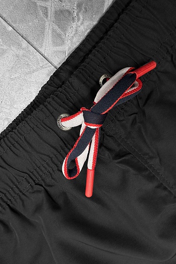 Мужские шорты Tommy Hilfiger чёрного цвета   