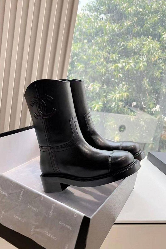 Женские кожаные сапоги Chanel Premium - Black