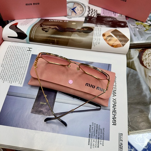 Женские солнцезащитные очки MIU MIU Glimpse   