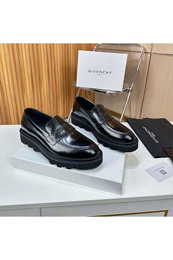 Кожаные ботинки Givenchy чёрного цвета   