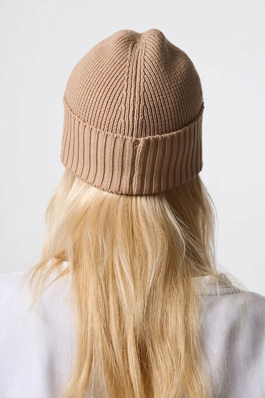 Шапка бежевого цвета Lacoste logo-embroidered