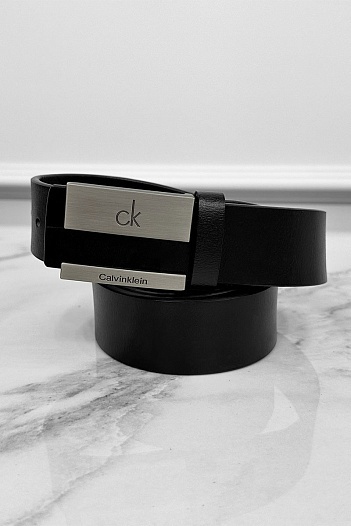 Мужской кожаный ремень Calvin Klein чёрного цвета   