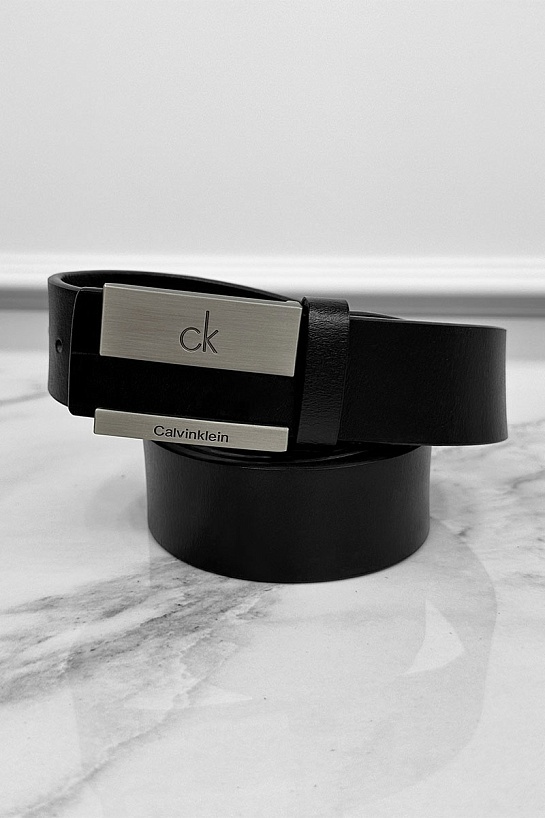 Мужской кожаный ремень Calvin Klein чёрного цвета