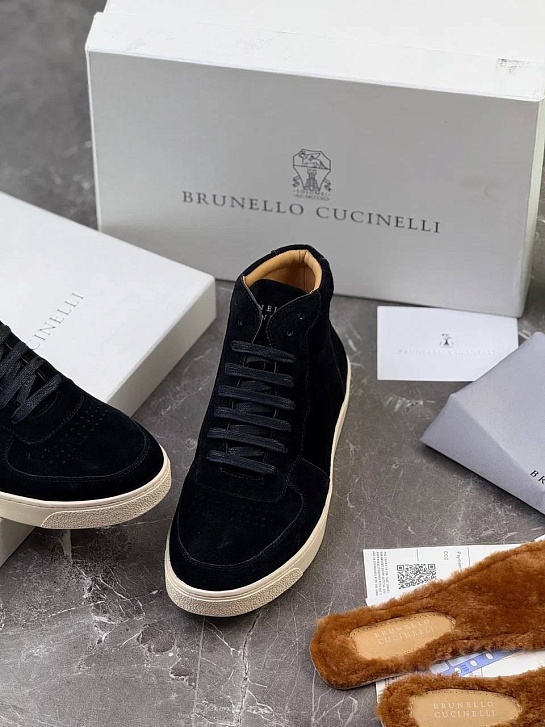 Замшевые кроссовки с меховой стелькой Brunello Cucinelli