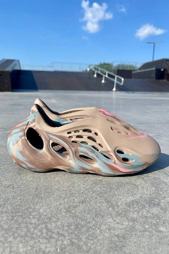 Кроссовки Adidas Yeezy Foam Runner MX Sand Grey