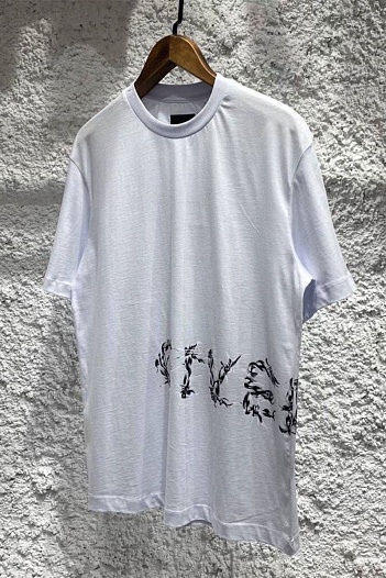 Белая оверсайз футболка Givenchy Barbed Wire   