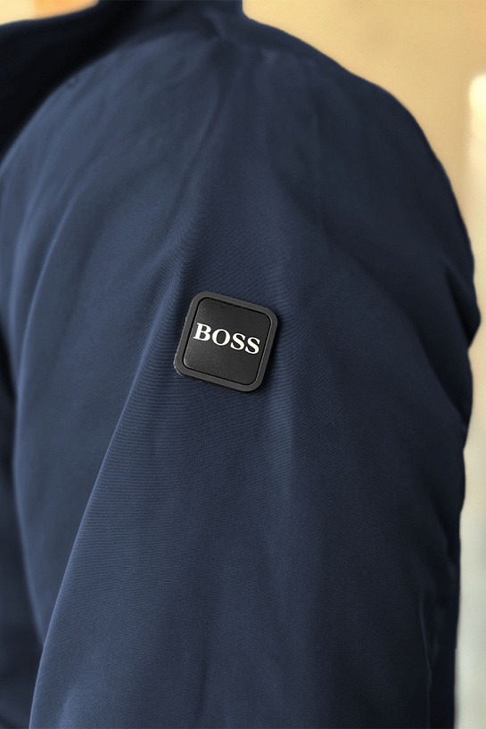 Мужская тёмно-синяя ветровка Hugo Boss logo-patch