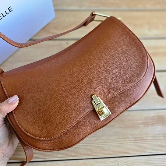 Кожаная сумка Coccinelle Magie 28x18 см