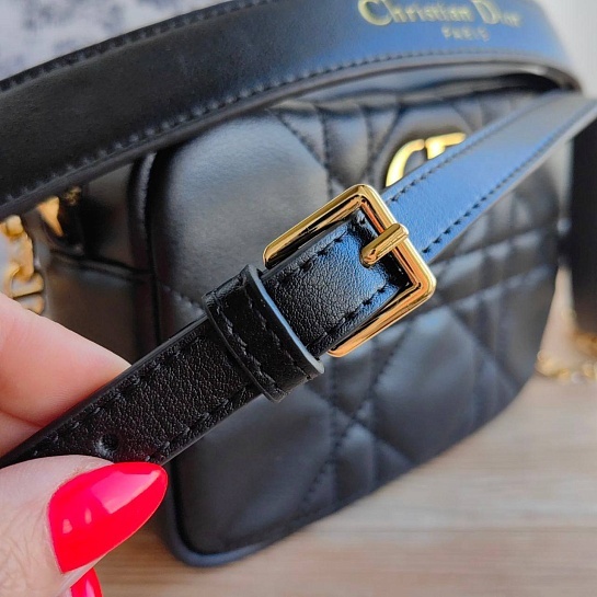 Женская кожаная сумка Dior Camera Caro Top Handle 17x15 см - Black