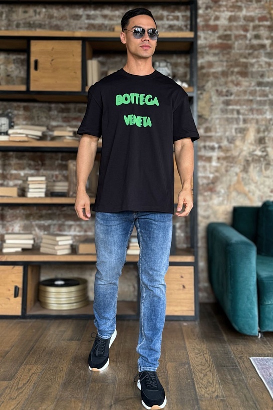 Чёрная оверсайз футболка Bottega Veneta logo-print