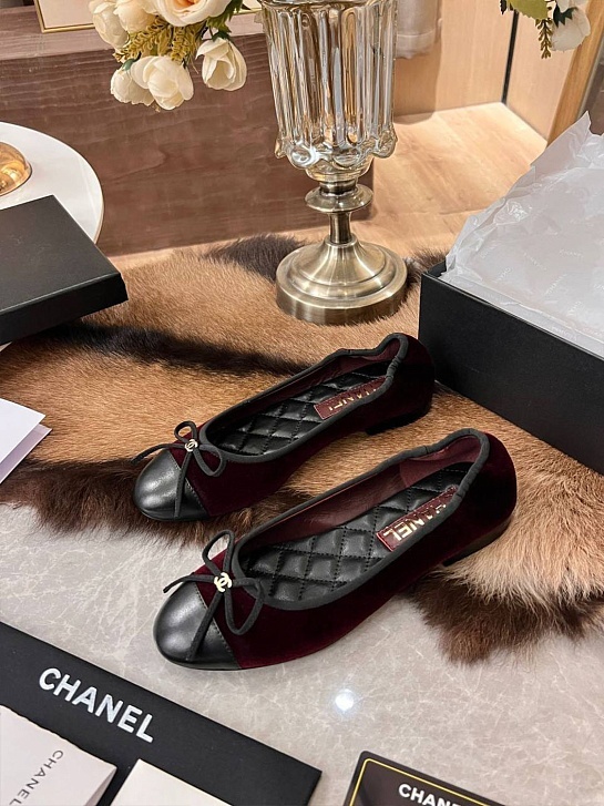 Женские балетки Chanel Flats - Black / Red