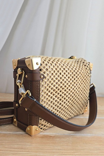 Кожаная сумка Louis Vuitton Side Trunk MM 22x16 см   