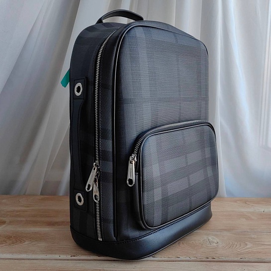 Кожаный рюкзак Burberry London Check 35х30 см