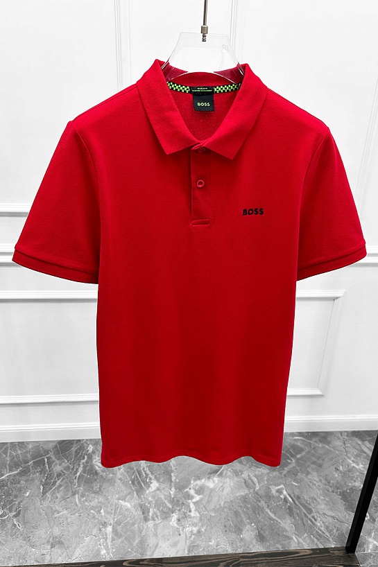 Мужское поло Hugo Boss красного цвета