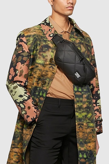 Нейлоновая сумка на пояс Burberry 30х16 см   