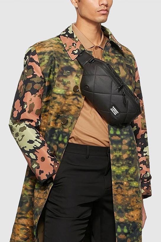 Нейлоновая сумка на пояс Burberry 30х16 см