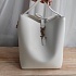 Кожаная белая сумка Yves Saint Laurent 27x30 см