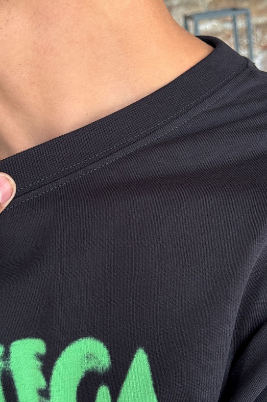 Чёрная оверсайз футболка Bottega Veneta logo-print