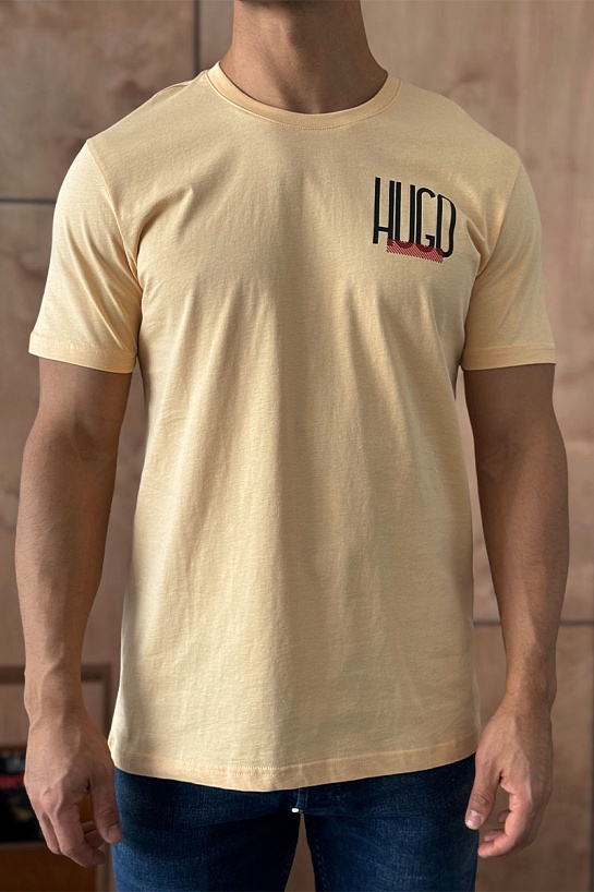 Мужская бежевая футболка Hugo Boss