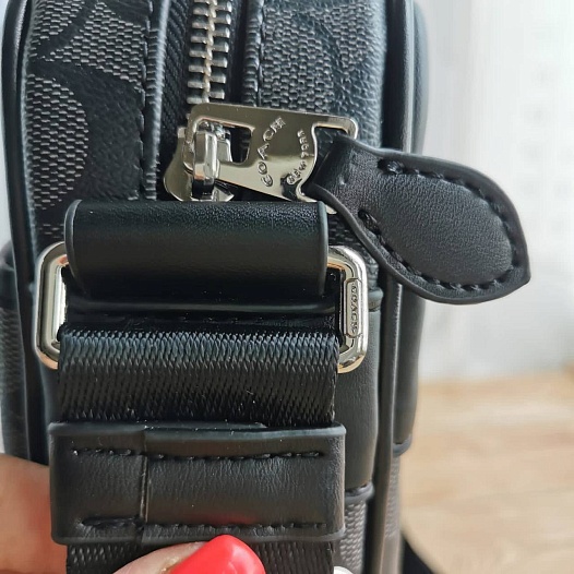 Кожаная сумка Coach monogram 25x22 см   