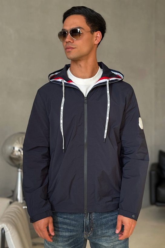 Тёмно-синяя ветровка Moncler Carles logo-patch