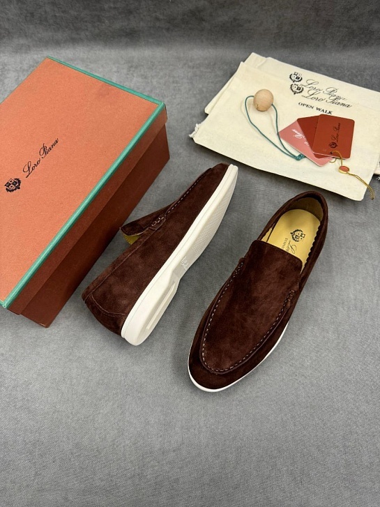 Мужские замшевые лоферы Loro Piana