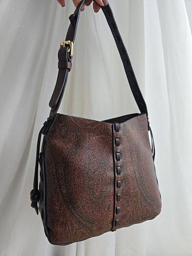 Кожаная сумка Etro с узором пейсли 24x18 см   