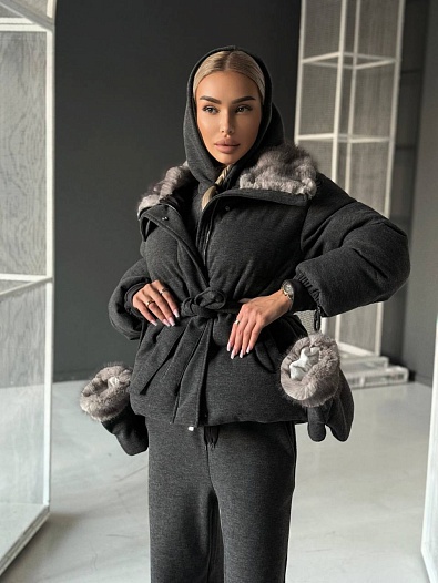 Темно-серый женский костюм тройка на флисе Loro Piana   