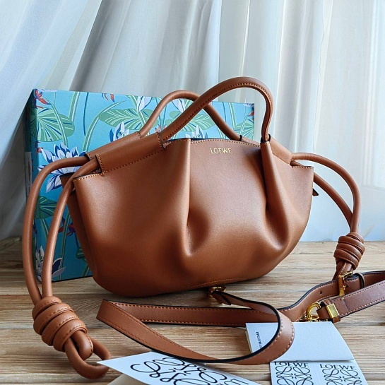 Женская cумка Loewe 25x18 см (5 расцветок)